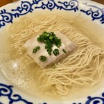 豚そば月や ラーメン滑走路店 - 