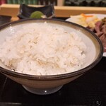 利久 - 麦が少ない麦飯