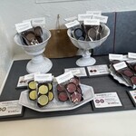 カプセルモンスター - 