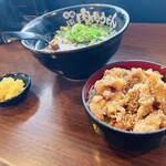 元祖肉肉うどん - メニュー:元祖からあげ定食 ¥1,170(税込)