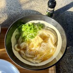 山越うどん - 自作のカルボナーラうどん。