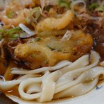 麺亭憩 - かき揚げ、きしめん アップ