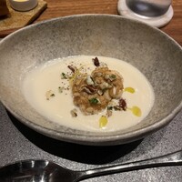 カウンターフレンチ霧島 - カリフラワーのスープ