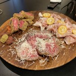 肉とワイン Jinen - 前菜もお肉！