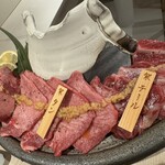 焼肉 BASE 架 - 