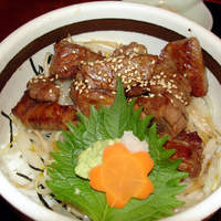 さくら - 和牛ステーキ丼(さくら、所沢)