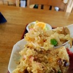 たまおか食堂 - 具材の量、香り、ともにいい感じです。