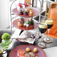 ザ タヴァン グリル＆ラウンジ - 