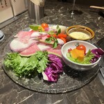 Koshitsu Yakiniku Ushiaburi - 