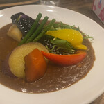 カレーの健ちゃん - 料理写真:野菜カレー 油通しされてます