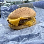 マクドナルド - 料理写真:ダブル肉厚ビーフ=550円
(サムライマック?)