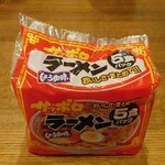 ディオ - サッポロしょうゆラーメン 5袋入り (税抜)198円 (2023.12.16)