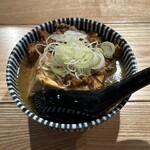 Taishuusakaba Muro Higashi - 浅草割下牛すじ肉豆腐、680円