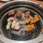 炭火焼肉HONMACHI - 