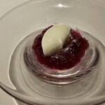 ソノール - プラムのデザート