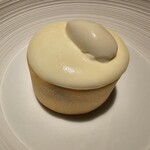 ソノール - デザート（カモミールと白カビチーズ使用）