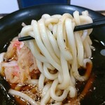 駅そば そば処中山道 - 紅生姜天うどん 麺リフト！