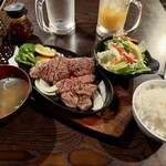 個室居酒屋 旬菜 - ランチステーキ定食(200g)