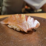 恵比寿 鮨 藤 - 春子鯛昆布締め