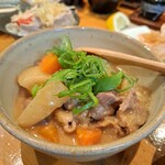 和海 - もつ煮 味がしっかり味染みていて、とても美味しいですねぇ