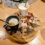 スシュ - アミューズ　栗のポタージュ　ニシンのマリネ