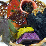 いち川 - 前菜：菊花博多押し・椎茸真蒸・ロージ・柿サーモン寿司など