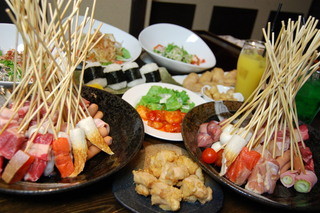 Kushiage Dainingu Ageage - ランチの食べ放題も68品と大充実！！