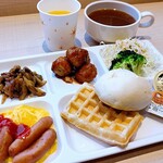 Comfort Hotel - 朝食ビュッフェ