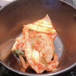 安楽亭 - キムチ