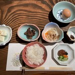 極楽温泉　匠の宿 - 朝食の小鉢色々