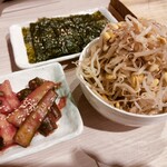 炭火焼肉ホルモンくう - おつまみ