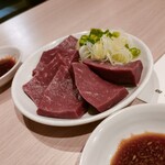 炭火焼肉ホルモンくう - ハツ刺し