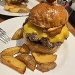 ゴリゴリバーガー タップルーム - 