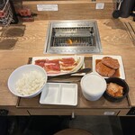 Yakiniku Raiku - 