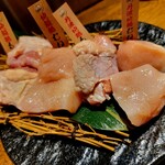 Didori Ya Kiniku Icchou - 地鶏食べ比べ