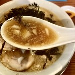 滋魂 - このスープ！一食の価値ありです。