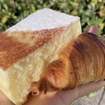 小さなパン家 クロまる - 釜焼きフレンチトースト＆ミニクロワッサン