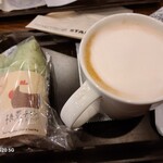 Sutabakku Su Kohi - 根菜チキンサラダラップ　オーツミルク