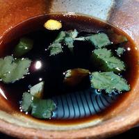 日本橋 やぶ久 - 柚が、月。三つ葉が、鶴、亀に見える。芸術的汁の景色。・・・単なる、気のせい？。