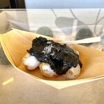 えにかいたもち - 舟団子（ごまだれ）