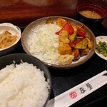 Niyu To Kiyoshouya - 今回のオーダーは白身フライと野菜の黒酢あんかけ定食