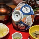 炭焼うな富士 - 蛤のお吸い物、うざくもセットです。