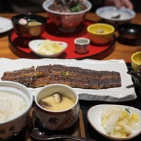 炭焼うな富士 名駅店 - 定食には茶碗蒸しも付いてきます。