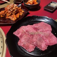 焼肉 綾小路 - 
