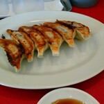 いこいらーめん - 餃子(にんにく多め) 350円