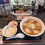 喜多方ラーメン 坂内 - 
