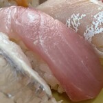 寿司一代 - 『お好み生寿司(1人前)』税込\600