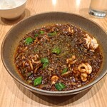 スーツァン・レストラン陳 - 期間限定メニューの麻婆白子です。