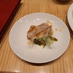 スーツァン・レストラン陳 - 沖縄県産のきびまる豚バラ肉を使用した雲白肉・その３です。