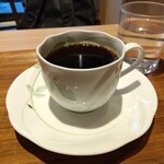 カフェ・ド・クレア - ブレンドコーヒー350円。